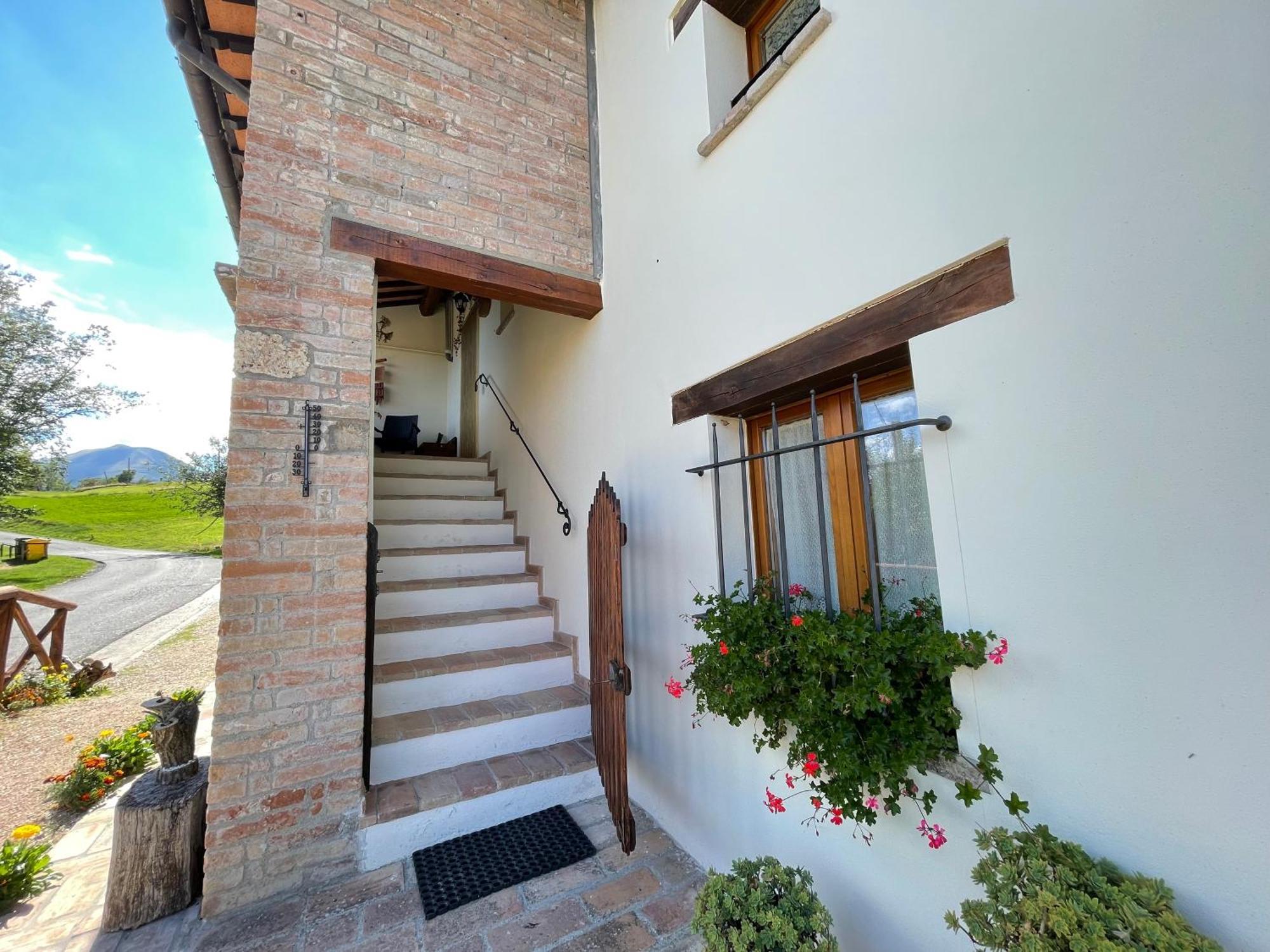 Agriturismo Le Castellare Montemonaco Exteriér fotografie
