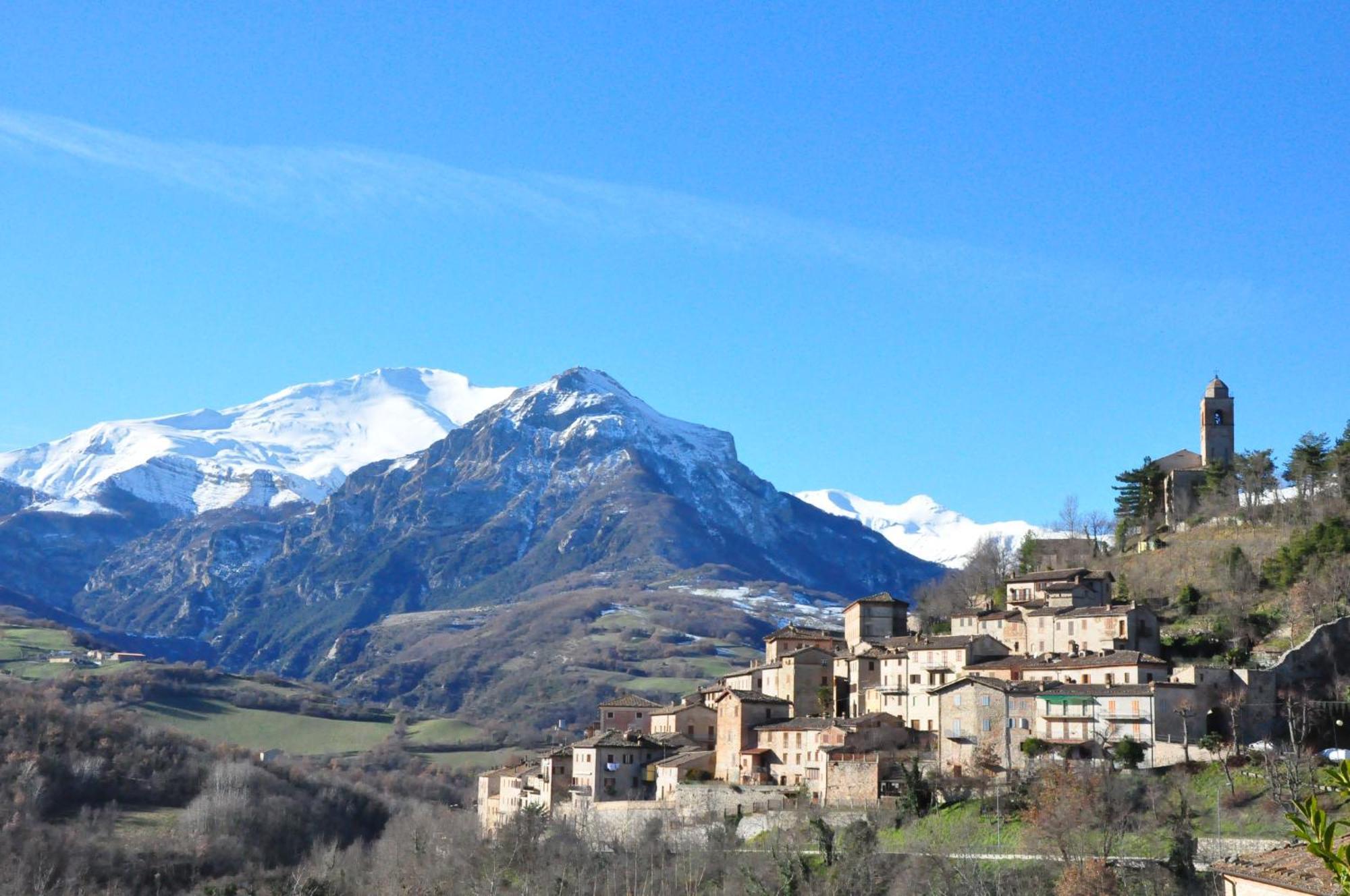 Agriturismo Le Castellare Montemonaco Exteriér fotografie